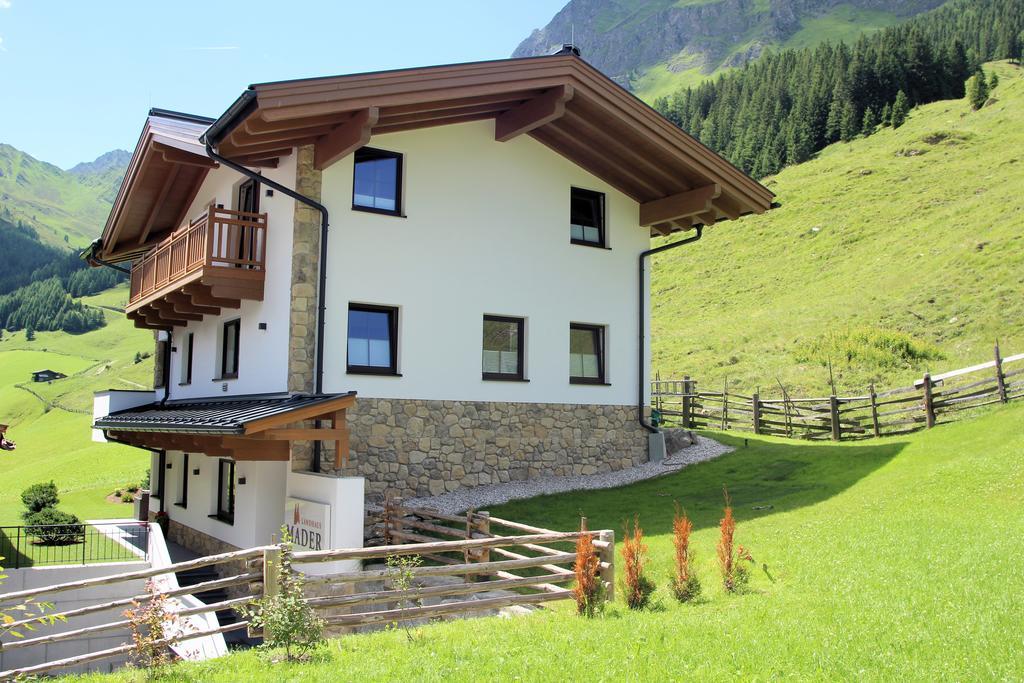 Landhaus Mader Hintertux Apartment Exterior photo